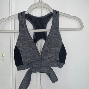 strapy sports bra